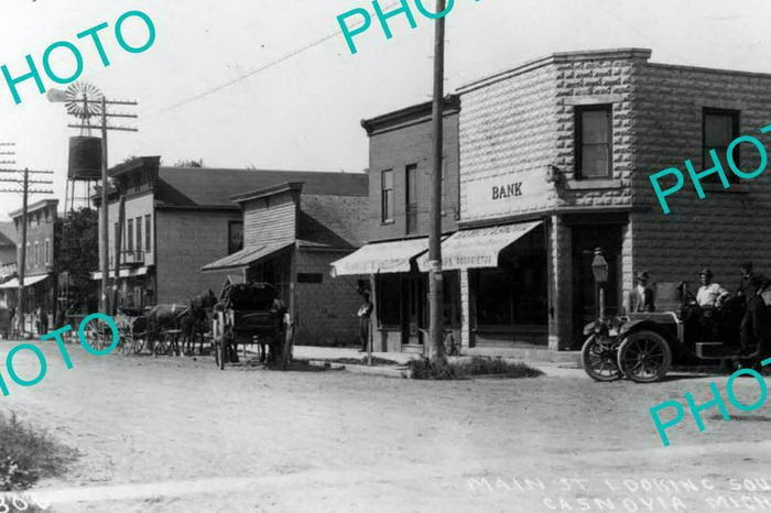 Dreamland Theatre - Old Photo (newer photo)